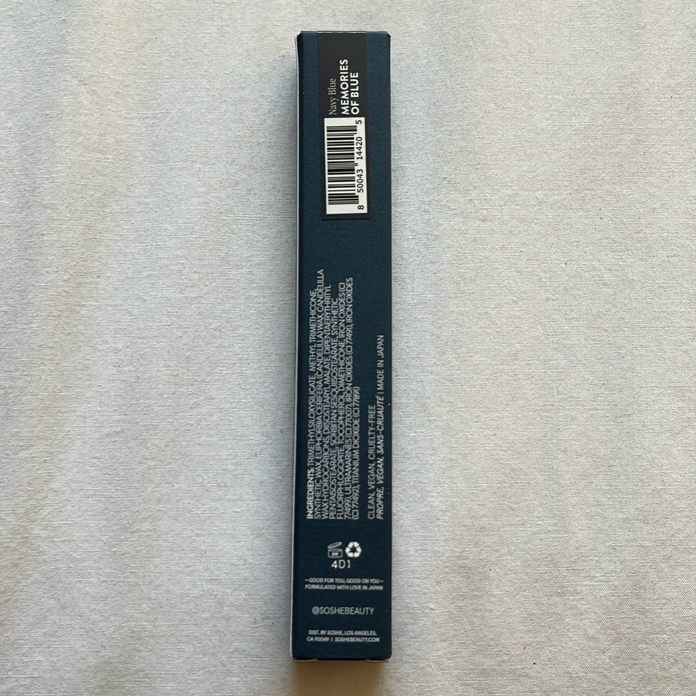 SOSHE Beauty Waterproof Precision Eyeliner in Memories of Blue - Picture 4 of 4